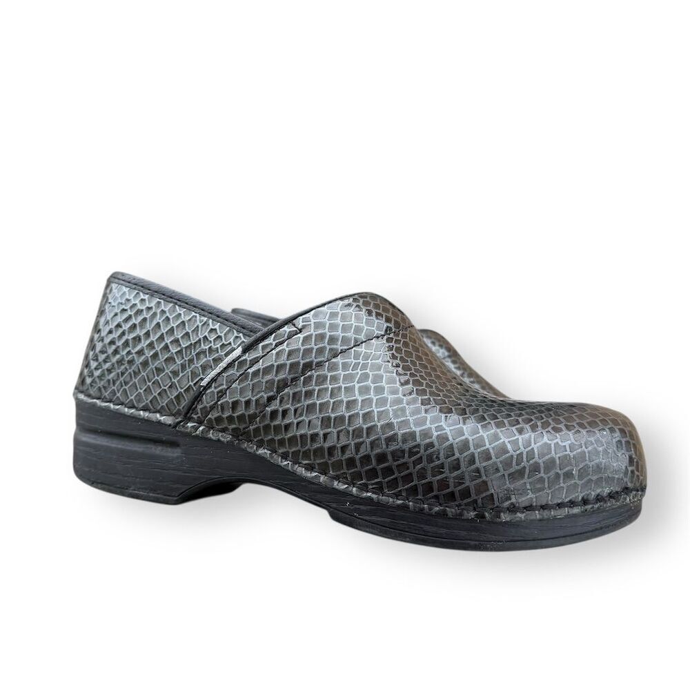 Dansko XP Women's Black Snake Pring Clogs Size 9.5-10 Slip-Resistant Work Shoes - Picture 3 of 13